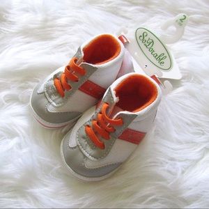 NWT SoDorable Shoes